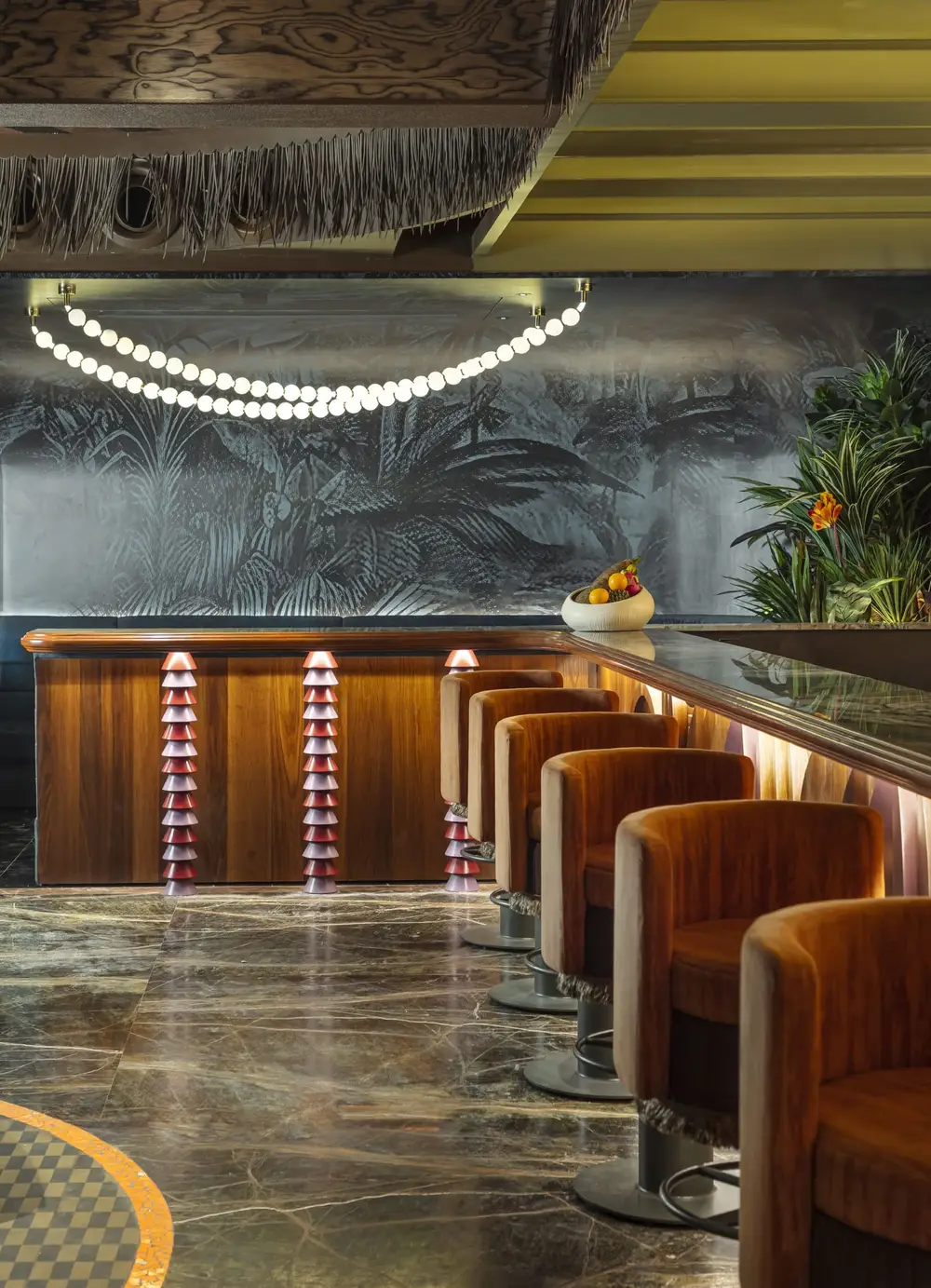 Nightlife and handcrafted cocktails at Waikiki Andheri